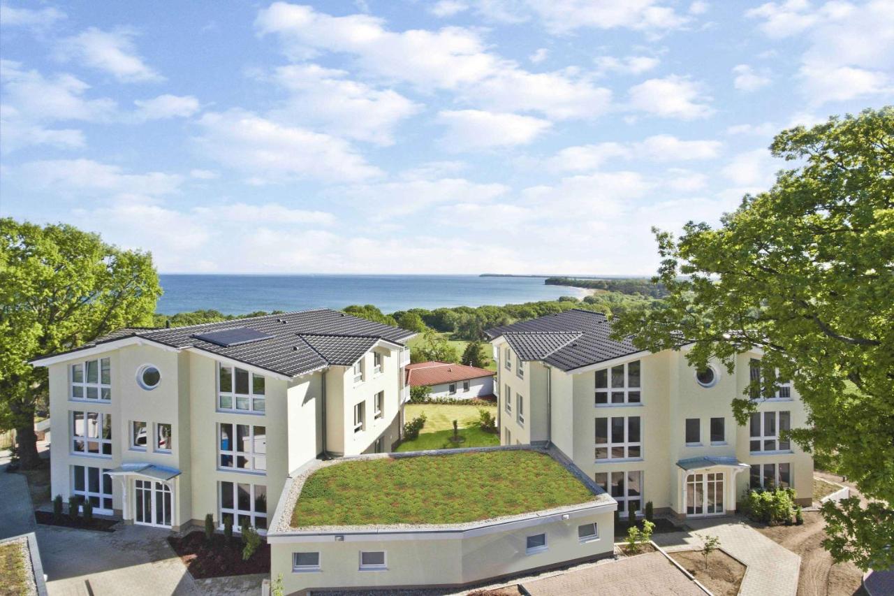 Mit Meerblick Und Terrasse, Gratis Nutzung Vom Ahoi Erlebnisbad Und Sauna In Sellin - Meeresblick Fewo 68 Goehren  Exterior foto
